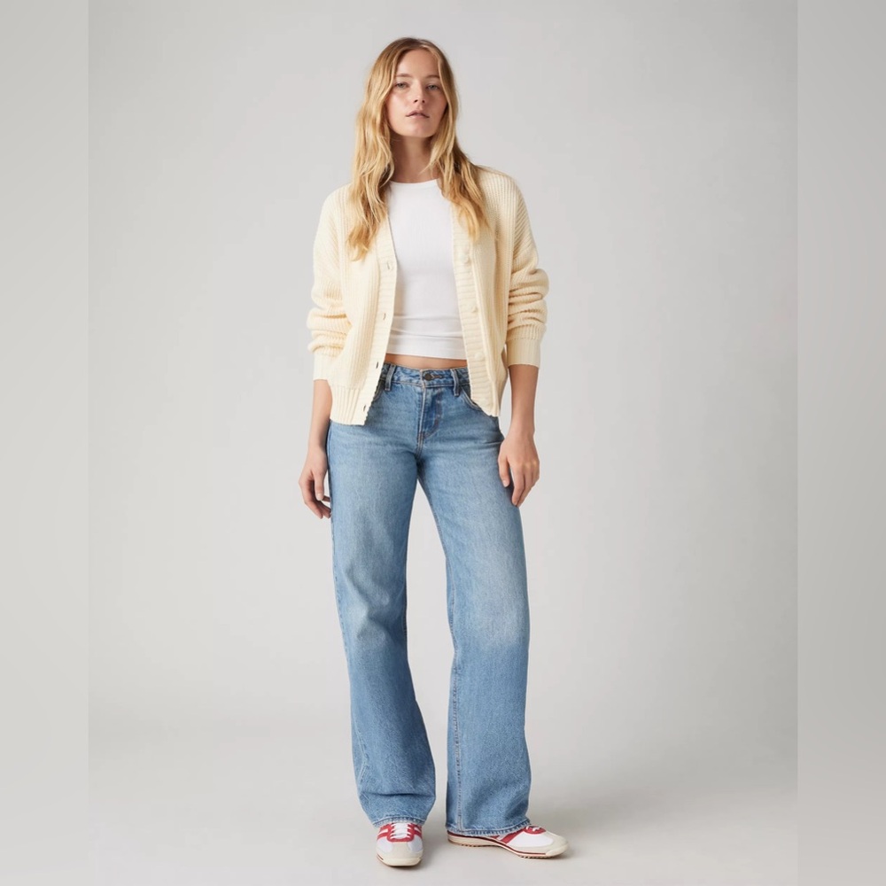 Levi's Low Loose Jeans 26x30 NWT